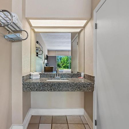 Econo Lodge Jennings Bagian luar foto