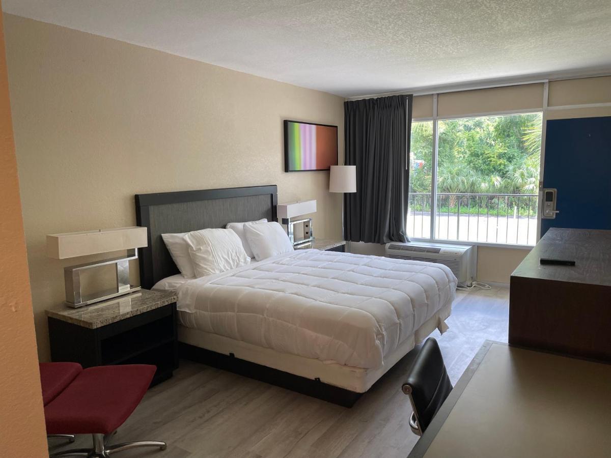 Econo Lodge Jennings Bagian luar foto
